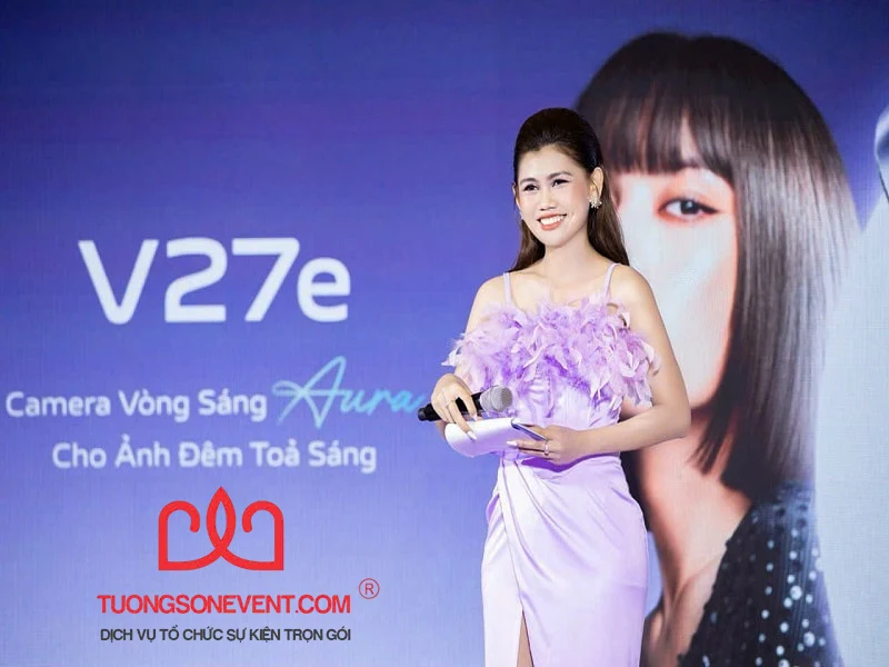 Cung cấp nhân sự MC dẫn chương trình chuyên nghiệp Cung cấp nhân sự MC dẫn chương trình chuyên nghiệp