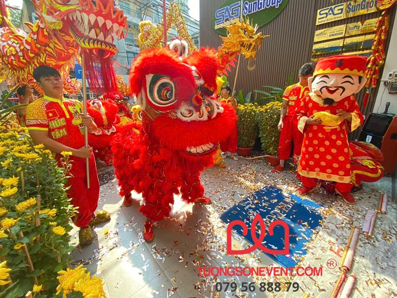 Múa lân khai trương tưng bừng tại Tường Sơn Event 