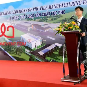 bục phát biểu tại Tường Sơn Event