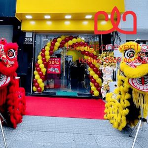 Trang trí cổng bong bóng khai trương