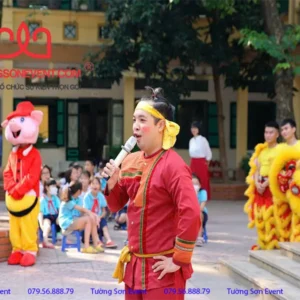 Chú Cuội vào dịp Trung Thu tại Quận 1