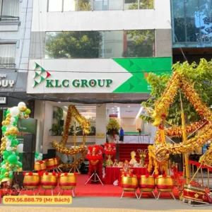 Tổ chức khai trương cùng các hạng mục nhân sự, thiết bị, trang trí