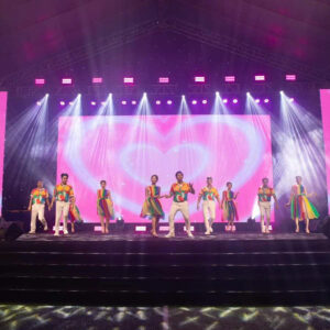 Đêm nhạc hội tưng bừng cùng âm thanh và ánh sáng tại Tường Sơn Event