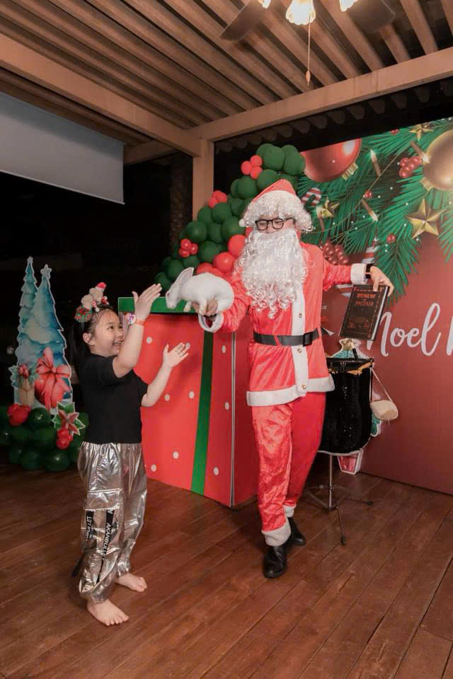 cho thuê noel lễ