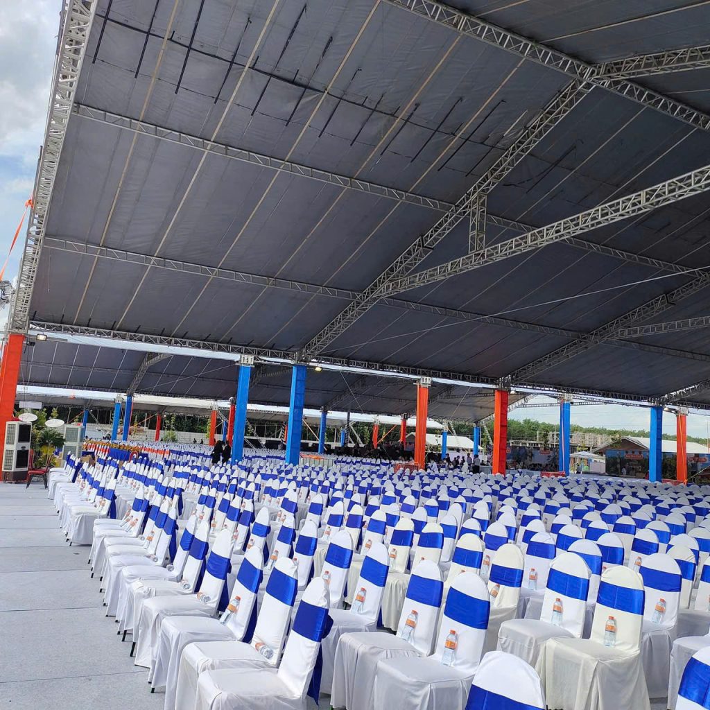 Cung cấp thiết bị bàn ghế quận 4 - Tường Sơn Event