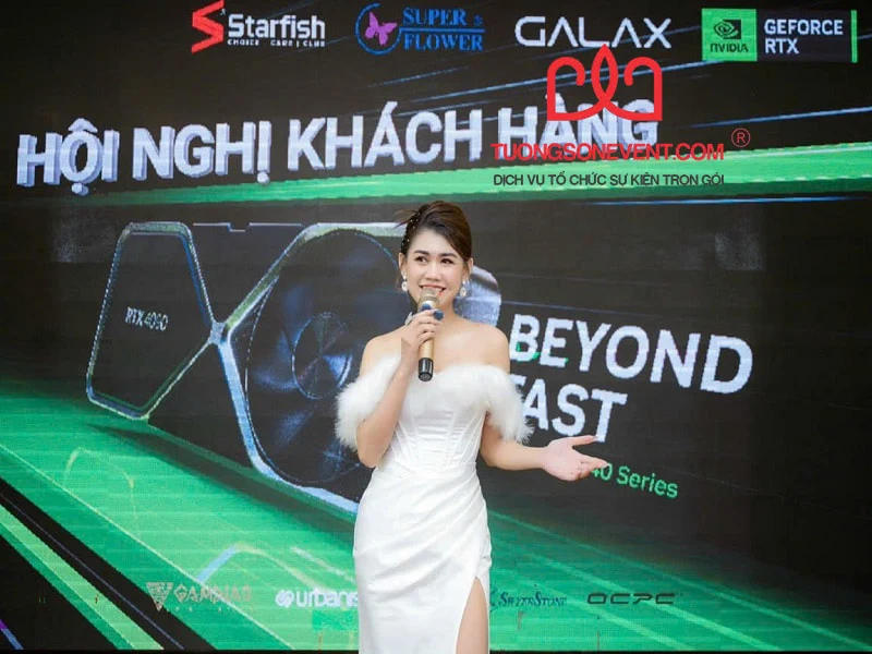 Tường Sơn Event cho thuê MC sự kiện