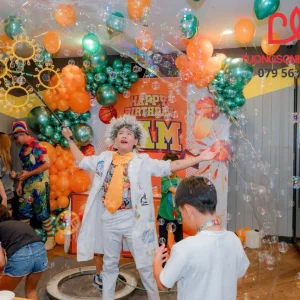 Chú hề bong bóng xà phòng