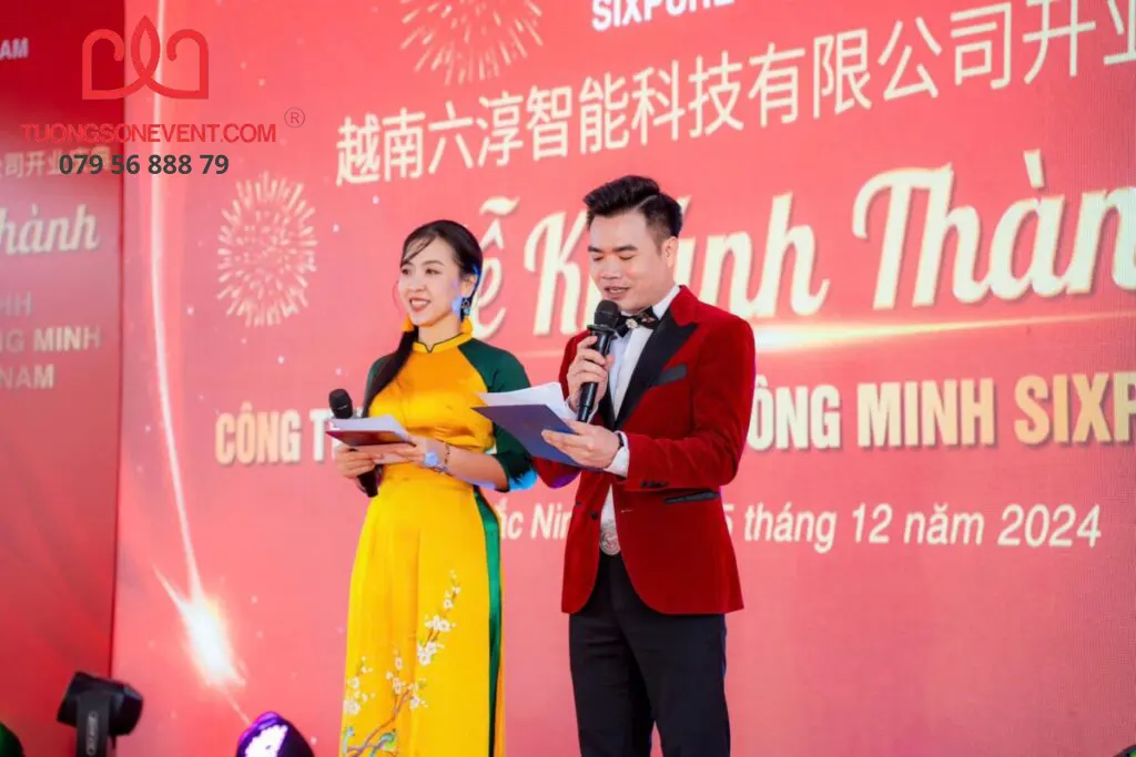 MC song ngữ Việt - Trung