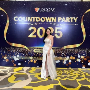 Chủ đề Year End Party Vũ hội thời trang/Gala dạ vũ