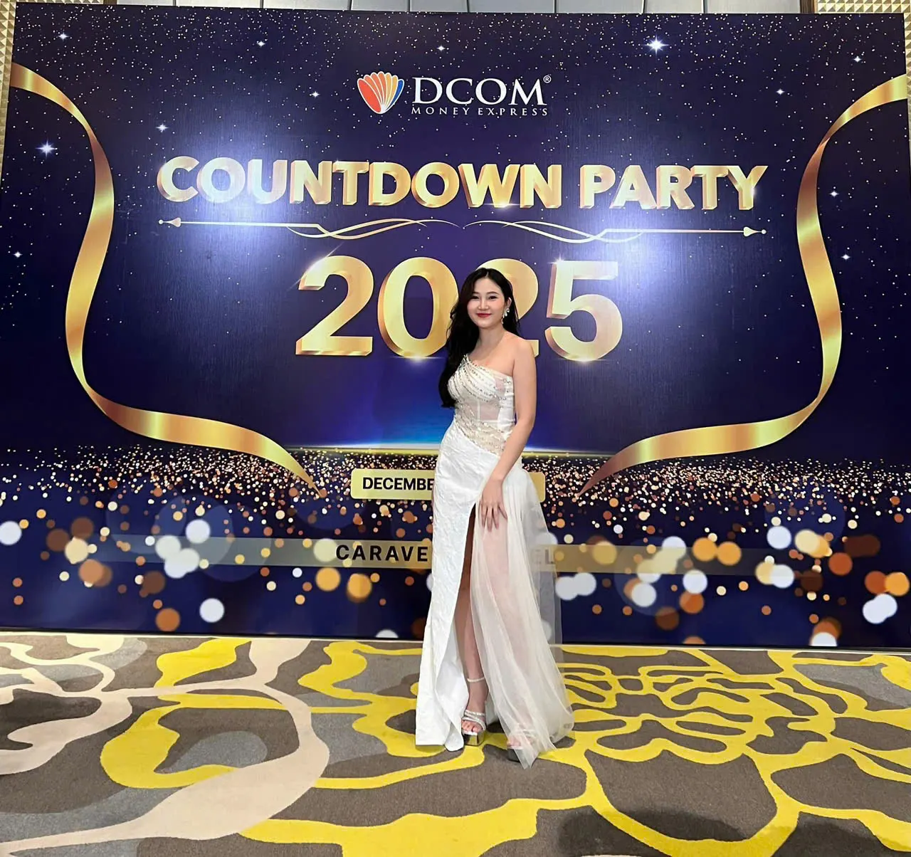 Chủ đề Year End Party Vũ hội thời trang/Gala dạ vũ