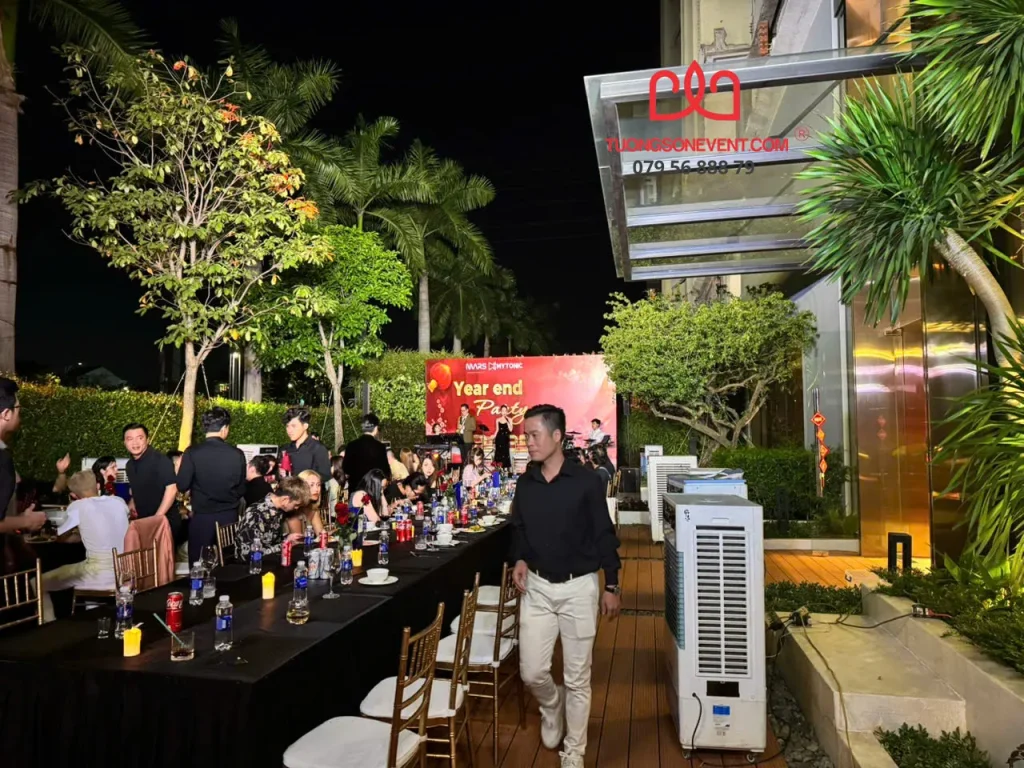 Tường Sơn Event cung cấp dịch vụ tổ chức Year End Party trọn gói