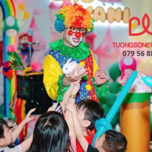 Tường Sơn Event cung cấp đa dạng các dịch vụ chú hề ảo thuật, chú hề bong bóng,....