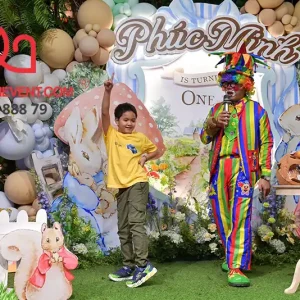 Liên hệ Tường Sơn Event ngay để được tư vấn và báo giá chi tiết dịch vụ cho thuê chú hề quận 8