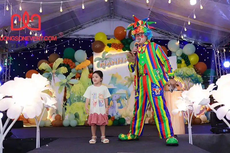 Báo giá dịch vụ cho thuê chú hề hoạt náo quận 9 tại Tường Sơn Event